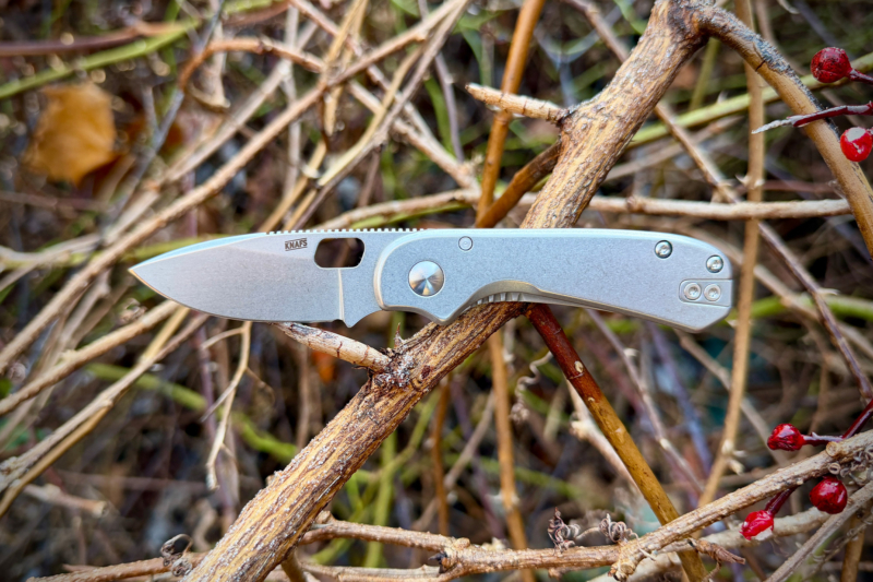 There’s No Better First Knife Than This: Knafs Lander 5 Review